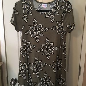 LuLaRoe Carly